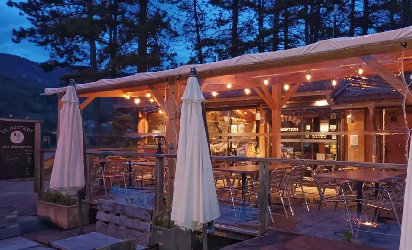 Chalet Toit Vegetalise Champfromier 0*,  France