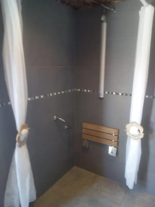 Luxury tent Chalet Toit Vegetalise Champfromier France